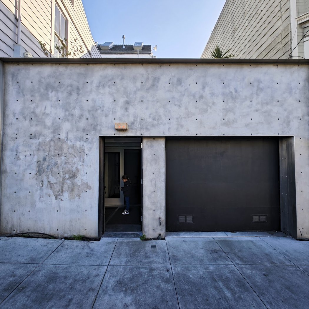 500 Capp Street (The David Ireland House) 3
